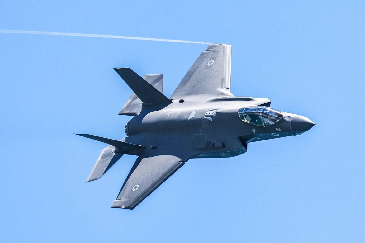ポルトガルは戦闘機に50億ユーロを費やさなければ「航空主権を失う」
