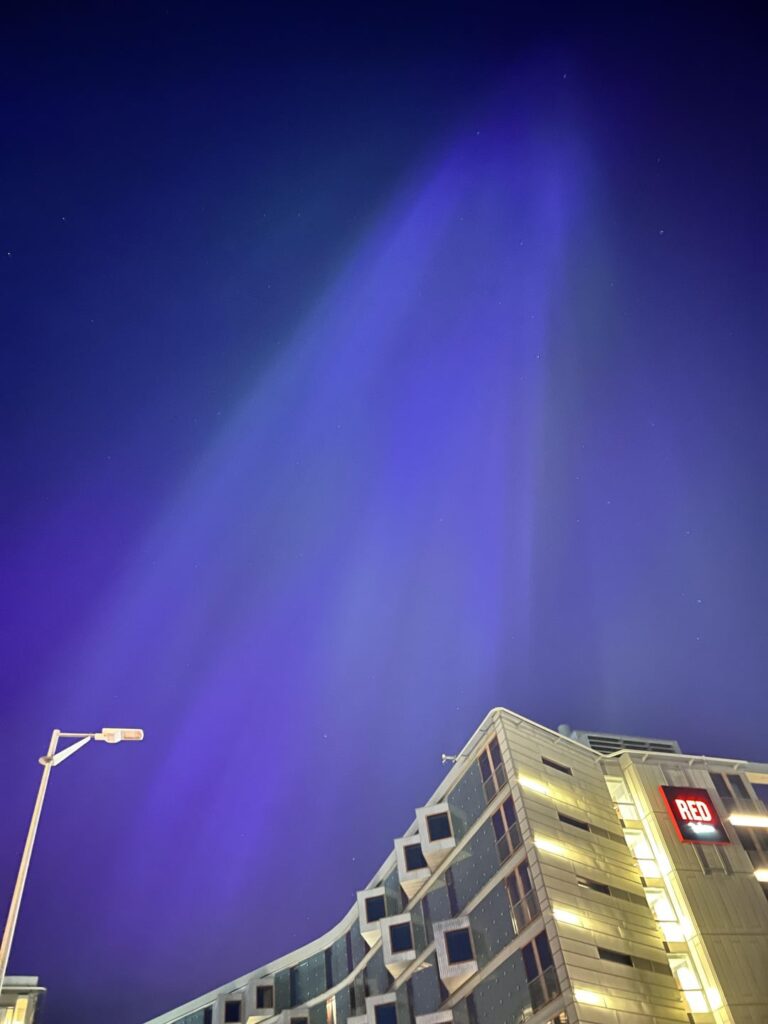 オスロ空港のオーロラ
