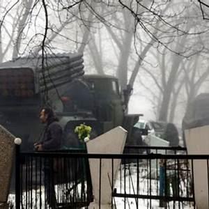 オリヒウ南部でウクライナの民間人がロシア武装勢力と積極的な戦闘に従事 CNNが撮影し、ニューヨーク・タイムズが検証した画像