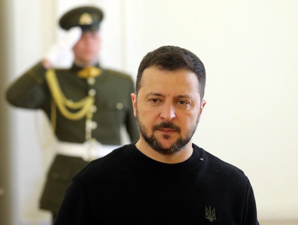 ゼレンスキー氏暗殺計画で２人拘束 ウクライナ大佐、ロシアから指示