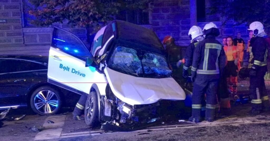 なぜレンタカーの運転手は無責任なバカが多いのでしょうか？