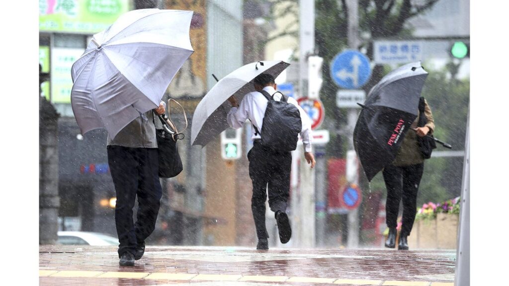 [Pick up photos] 愛知でも大雨 強い風も