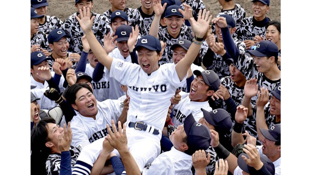 [Pick up photos] 中京大が５季ぶりV 愛知大学野球