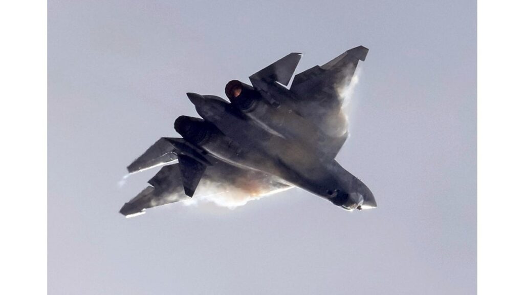ロシア領内でステルス戦闘機「スホイ５７」攻撃、ウクライナ軍が無人機展開か - 読売新聞オンライン