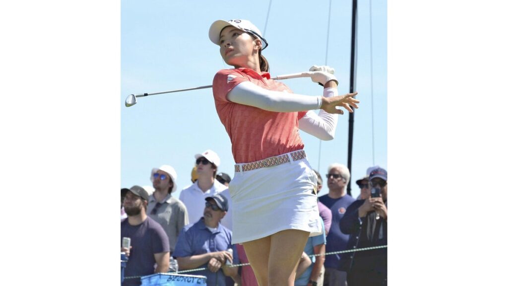 [ゴルフ] 渋野日向子に「神風」、カップの縁に止まったボールが吸い込まれ…緊張感で「吐きそうな一日」