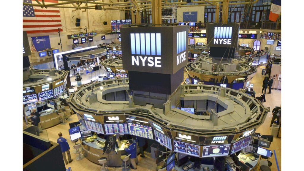 [経済] ＮＹダウ終値、１１５ドル安の３万８５７１ドル…米国経済の減速懸念で一時４００ドル超下落