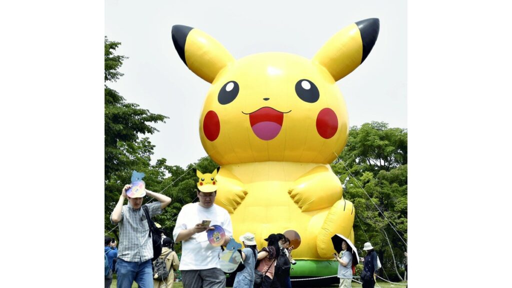 [サブカル] 仙台での「ポケモンＧＯ」イベントに２６万人参加…「歩きスマホが危ない」通報は１４件
