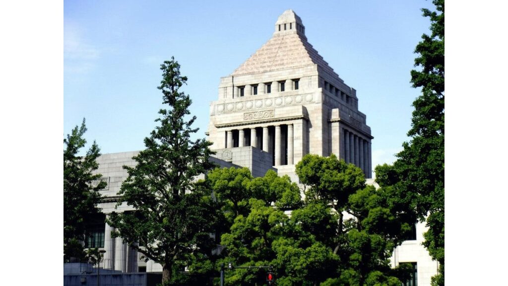 [政治] 政治資金規正法改正、新たな修正案を衆院特別委が可決…自民・公明・維新が賛成