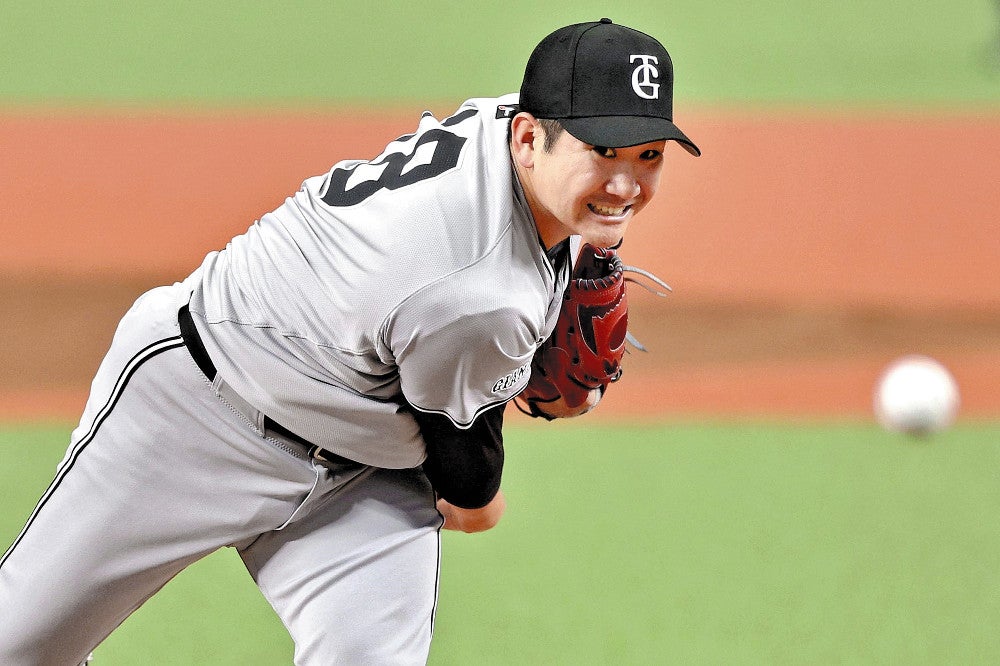 ７回無失点で５勝目を挙げた菅野（２日）＝黒瀬祐生撮影