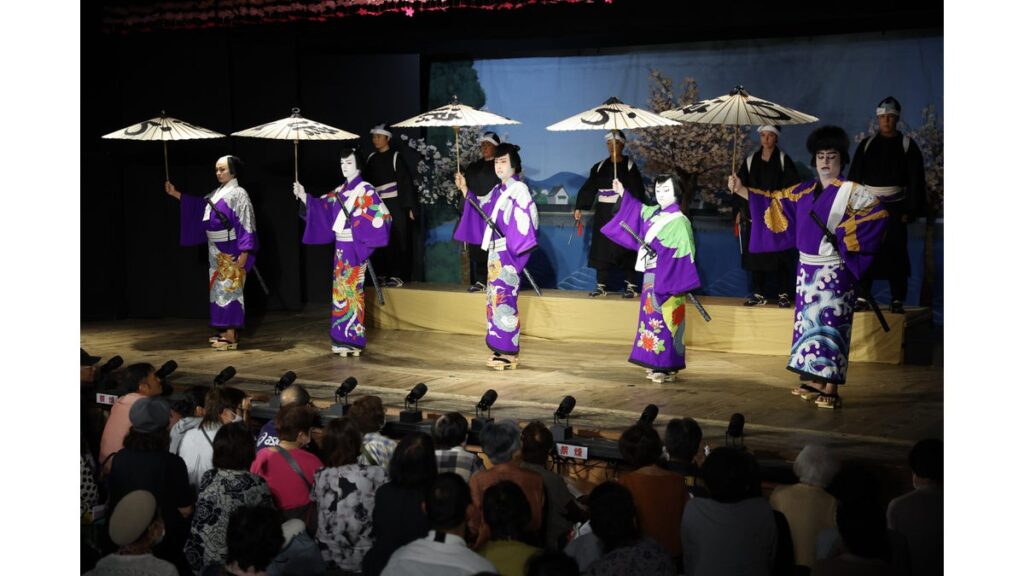 [Pick up photos] ハワイKabuki 岐阜で披露