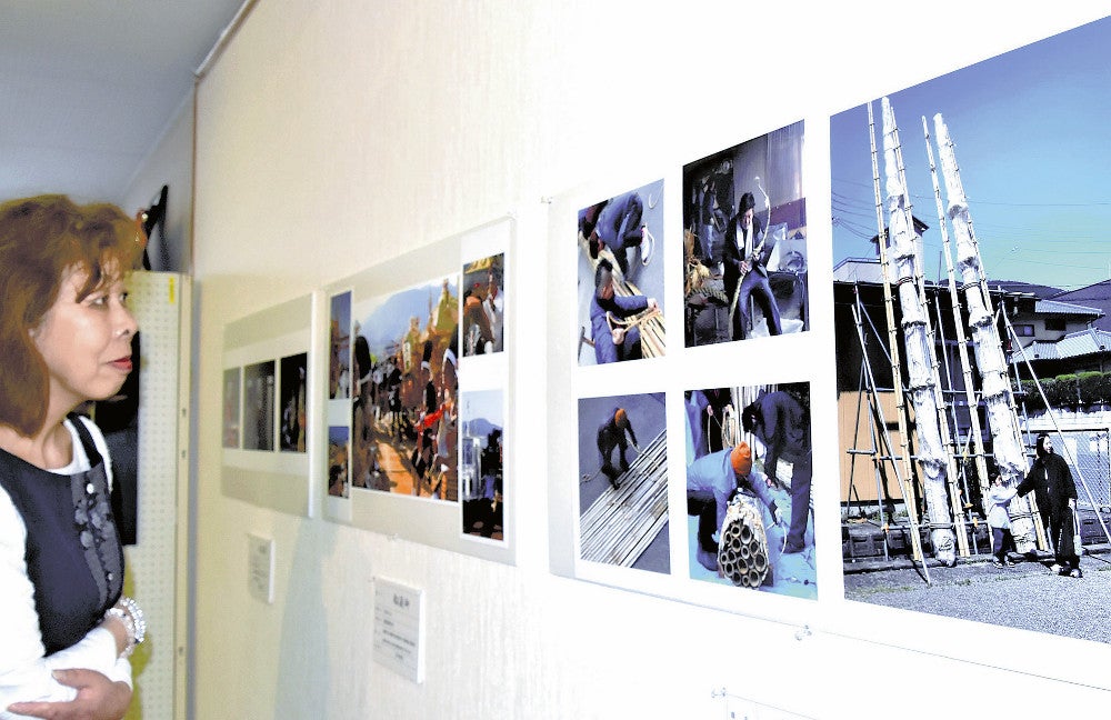 山王祭を支える人たちの姿を捉えた作品（大津市で）