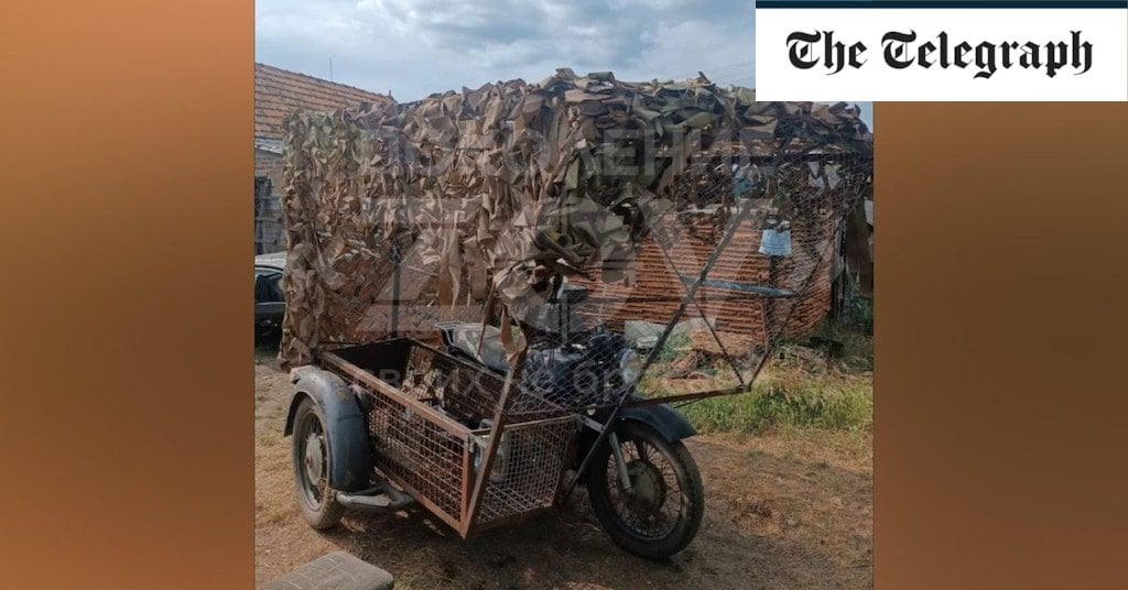 写真：ロシア軍、車両不足が深刻化する中、バイクにドローン対策ケージを追加