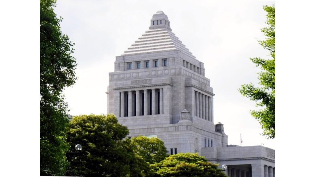 政治資金規正法改正案、衆院は自公維などの賛成多数で可決