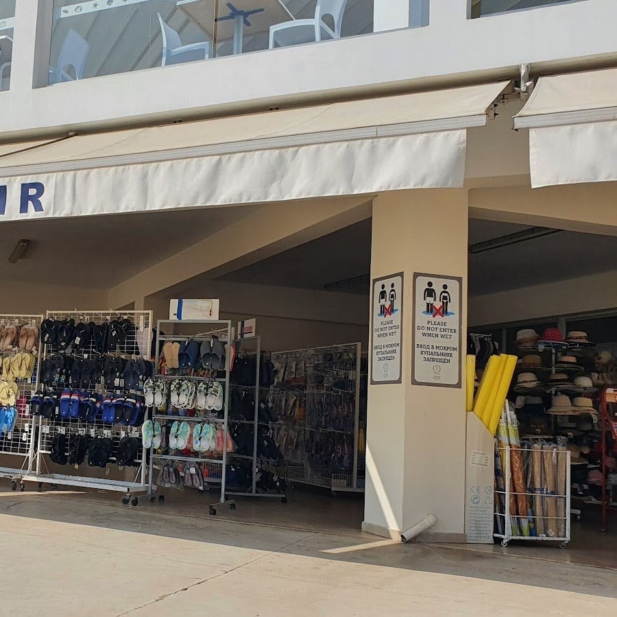 有害な店長