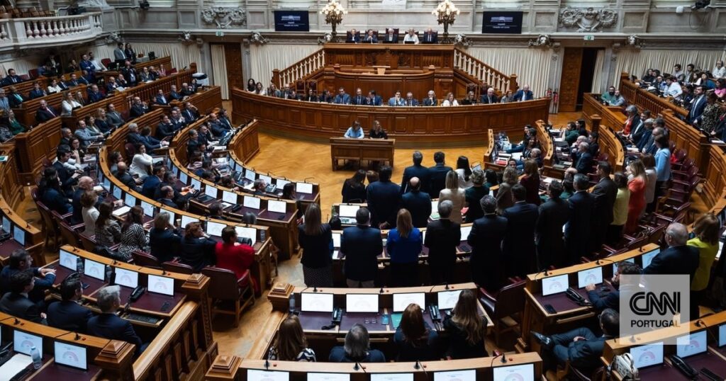 議会が若者のIMTの引き下げを承認