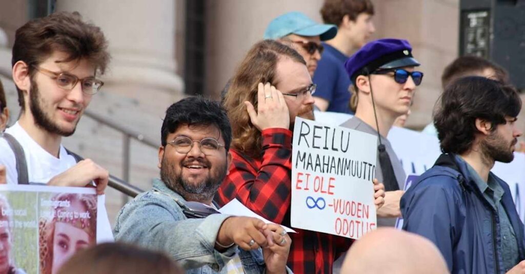 「不可能に近いミッションのようだ」：フィンランドの求職者は厳しい雇用市場と闘う | Yle News