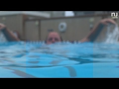 溺れる様子はどのようなものか