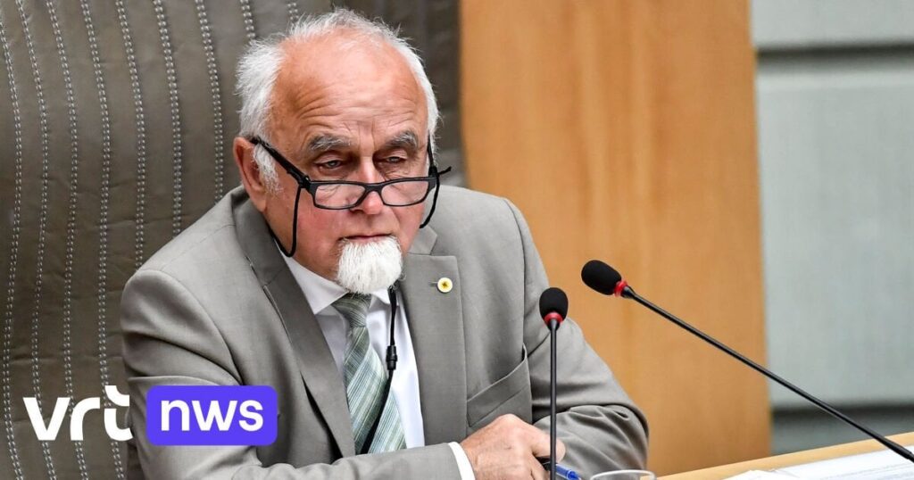 ヤン・プーマンス氏（73）はフランダース議会に行かなくなる：「大臣候補のアニック・デ・リッダー氏の新自由主義政策を擁護できない」