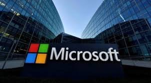 マイクロソフト副社長のブラッド・スミス氏は、ロシアのサイバー攻撃が「より攻撃的」になる中、ロシア対外情報局（SVR）は「引き続き最も装備が整った先進的なサイバー機関の一つである」と米国の政策立案者らに警告した。