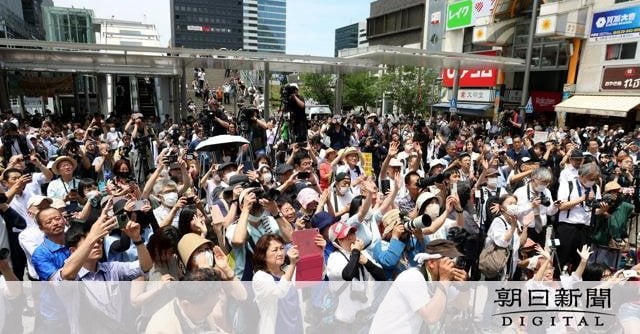 手厚い少子化対策も住宅費高騰、若者集中と進む老い 首都の8年問う：朝日新聞デジタル - 朝日新聞デジタル