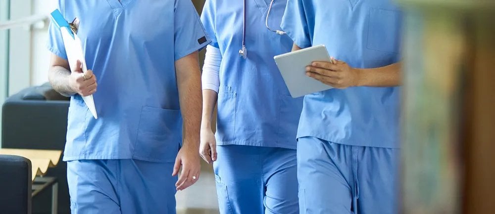 「火葬場のリッチオン*: 私が担当です」。 主治医から研修医への衝撃の宣告