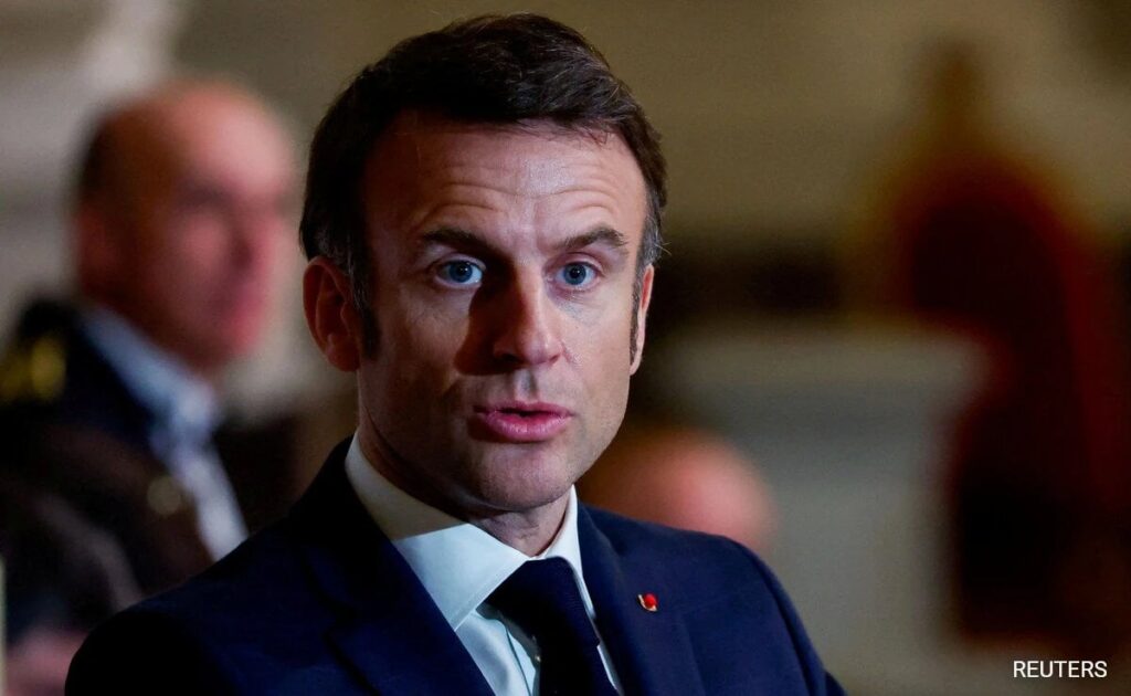 極右勢力の成功を受けてマクロン大統領が選挙を実施、7月7日に新王子が選出される