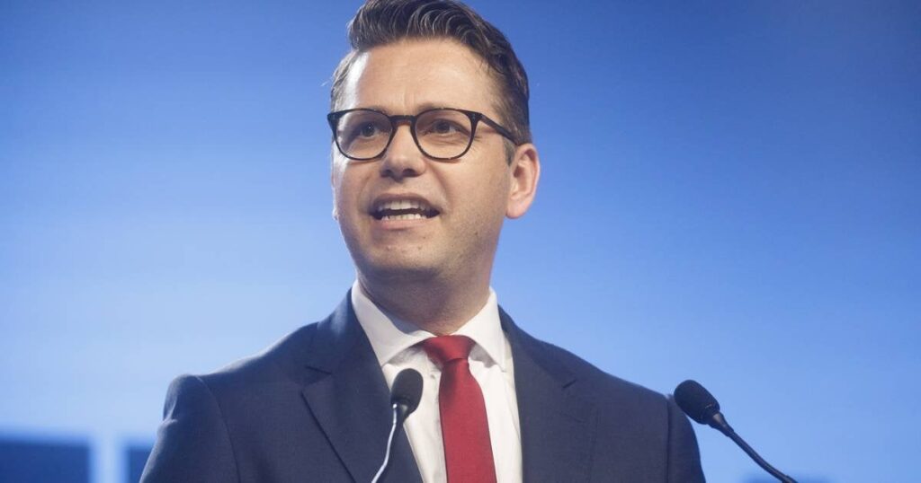 詐欺ファイル、ヴラームス・ベラングのトム・ヴァンデンドリシェ長官、欧州検察庁に転送 / 詐欺ファイル、ヴラームス・ベラングのトム・ヴァンデンドリッシュ長官、欧州検察庁に転送