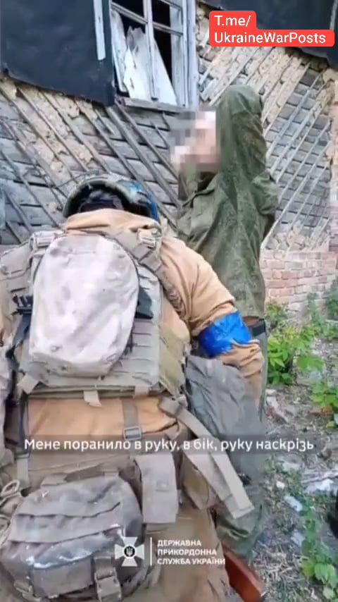 ロシア軍は彼を死んだと見なした...この負傷したロシア兵は20日間足止めされ、戦闘後に仲間が彼を置き去りにした。ウクライナ国境警備隊はヴォフチャンスク地域で彼を逮捕した。2024年6月。