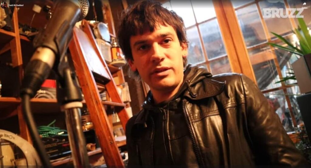 アメリカの歌手でミュージシャンのマット・ワッツさん（36）がブリュッセルで死去した。