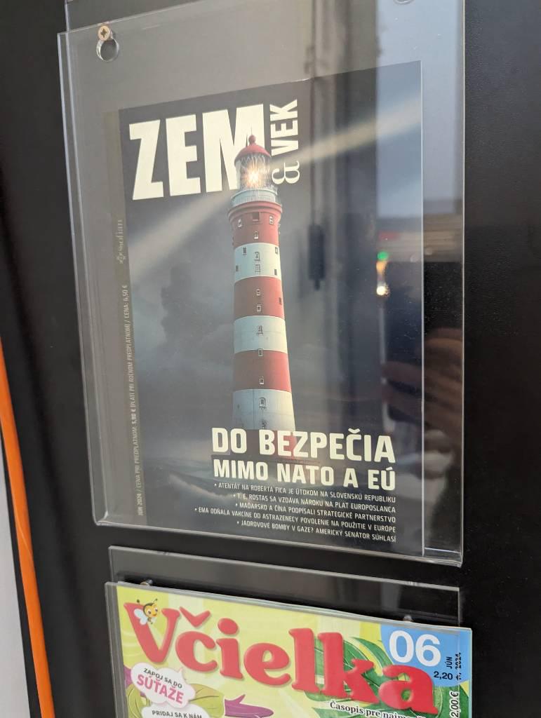 u/ferozkosic が ZEM&VEK グラフィック アーティストになりました