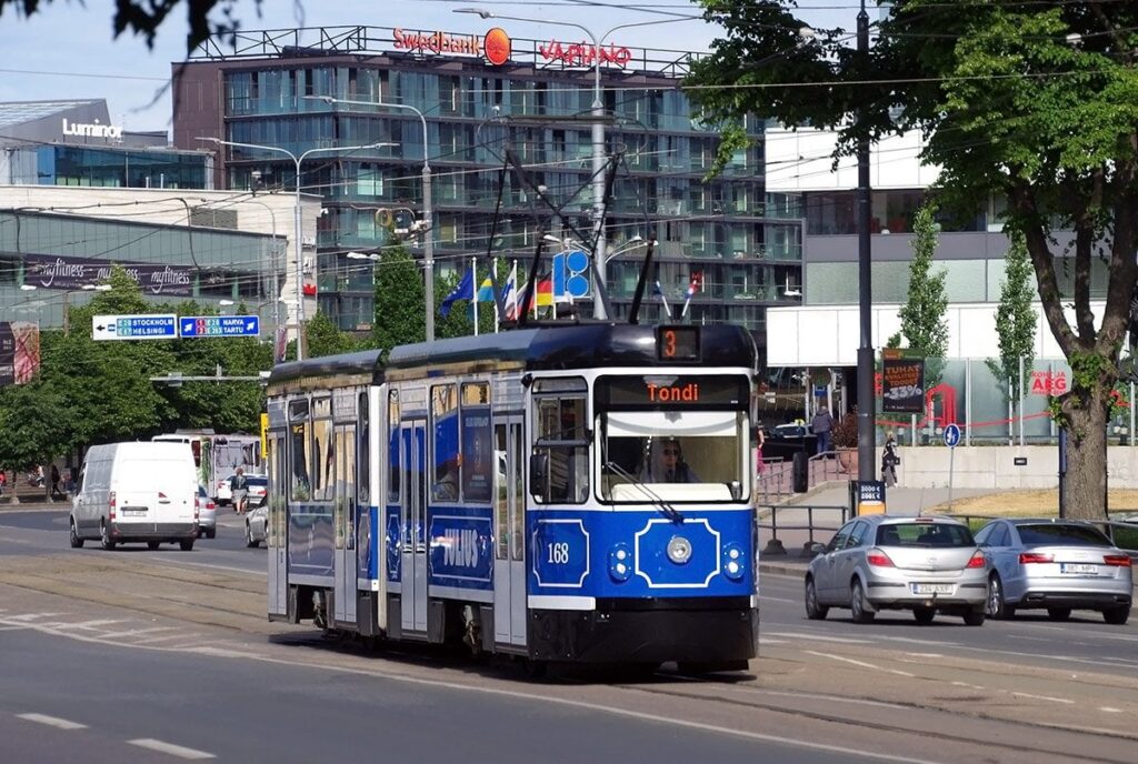 6月24日にタリンへ旅行しますか?