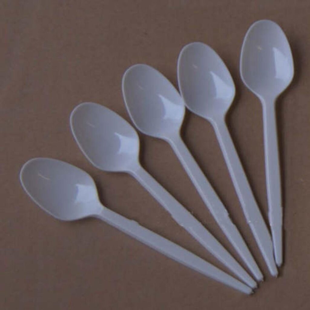 ベルギーの50ユーロ相当の食料品