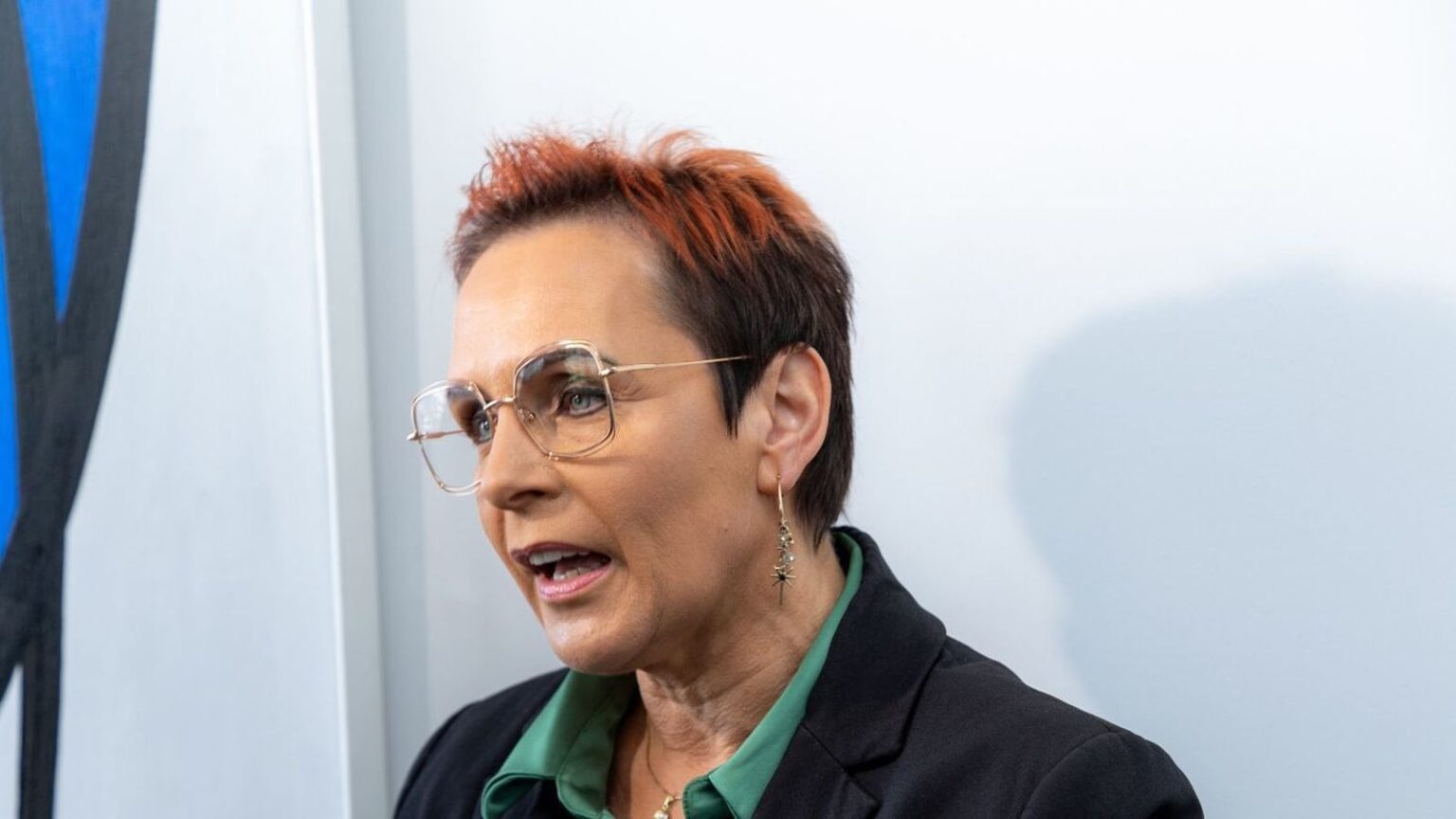 捕鯨許可証発行。