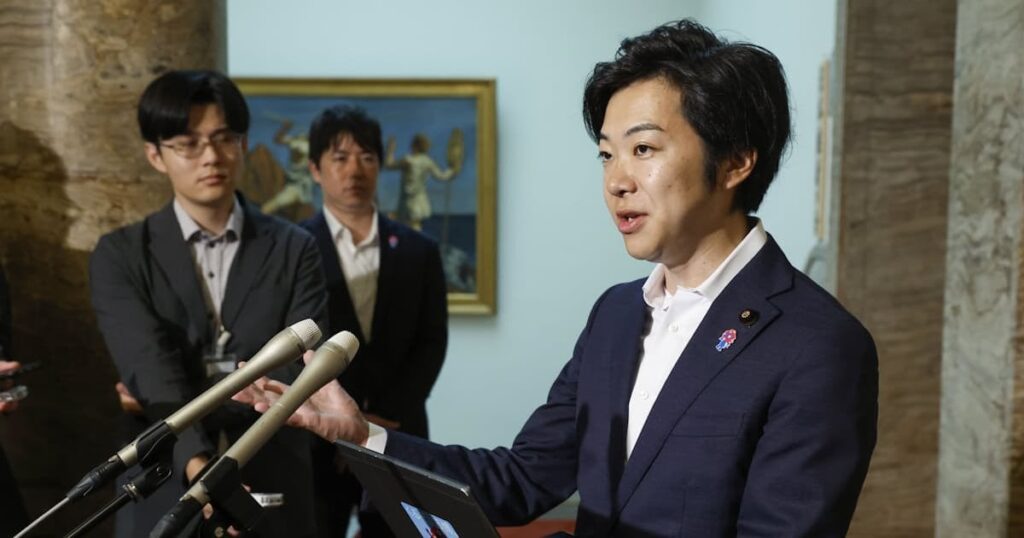 日本維新の会・音喜多駿氏「参院では別対応」 政治資金規正法改正案 - 日本経済新聞