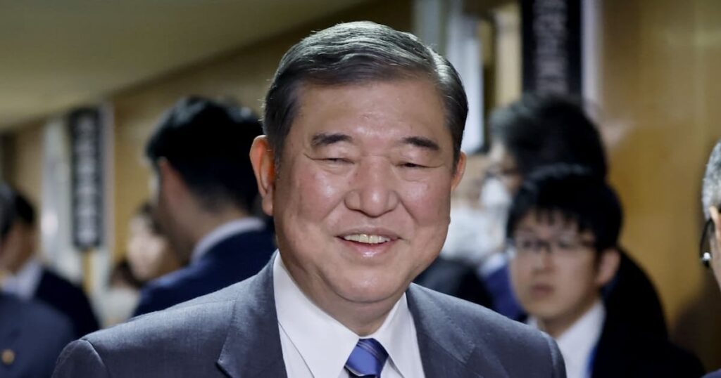 石破茂氏、時機を見て結論 自民党総裁選 - 日本経済新聞