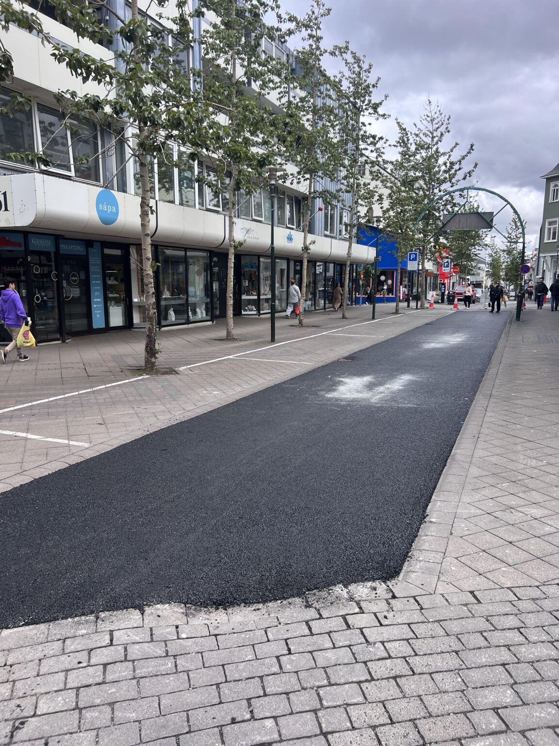 歩行者専用道路を整備しましょう！