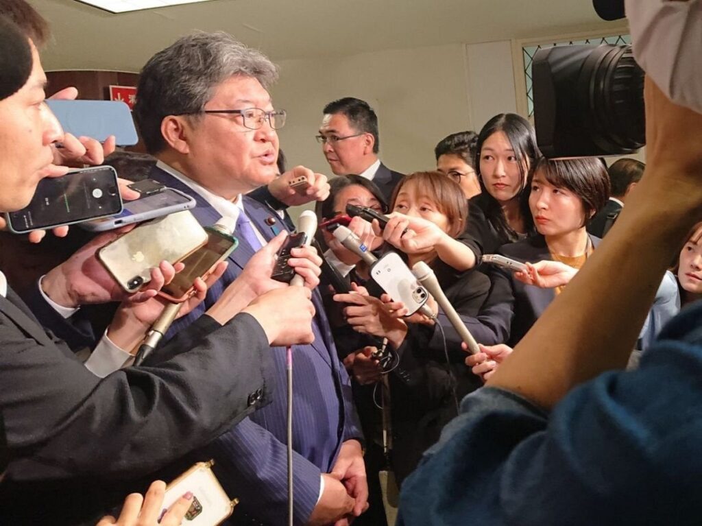 小池百合子知事、12日にも3選出馬を表明へ 東京都知事選で自民党は小池氏支援の方針を決定