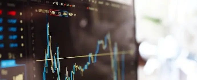 わかりました。オンライン ブローカーをもう信頼していません。代わりに従来のスイスの銀行を使用するのはいかがでしょうか。