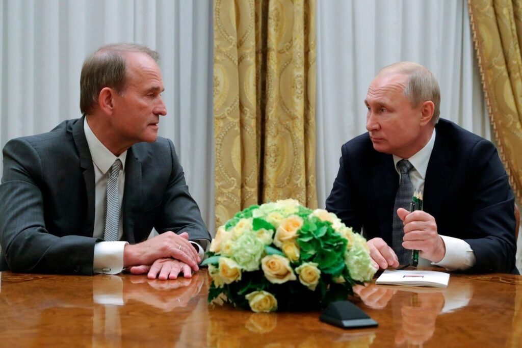 ロシア当局は、欧州の極右政治家を金銭で買収していると語る