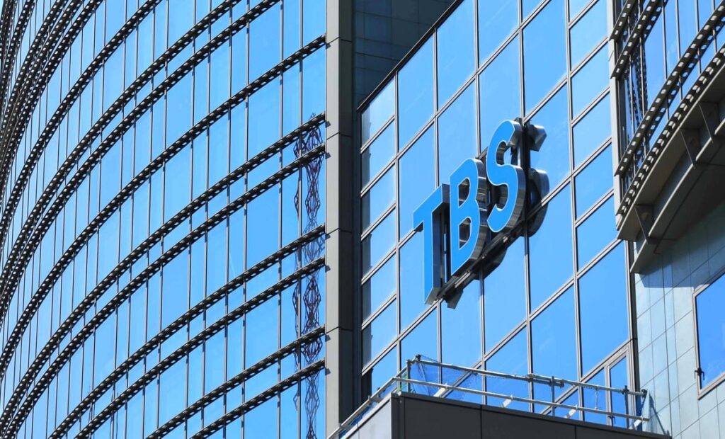 ＴＢＳ「アッコにおまかせ！」、都知事選での投票用紙への記入方法「誤情報」を謝罪「投票日当日に誤った内容を放送し番組スタッフ一同深くお詫びします」
