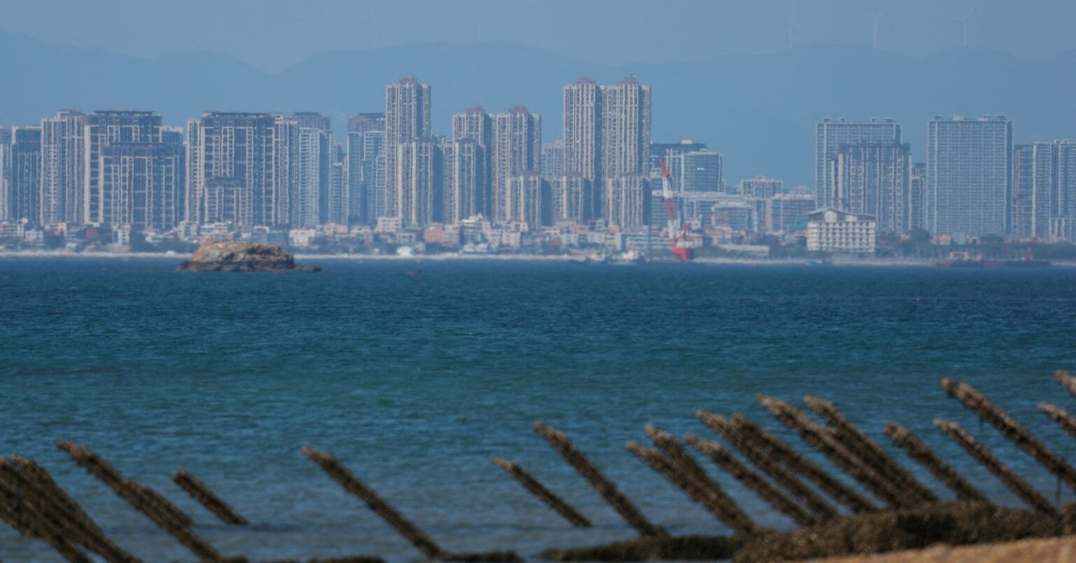 中国海警局、台湾漁船を拿捕 金門島周辺海域 - ロイター (Reuters Japan)