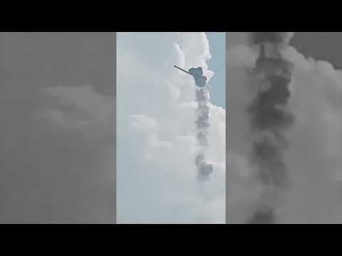 【中国】天龍-3ロケットが誤って発射され、付近に墜落、爆発炎上