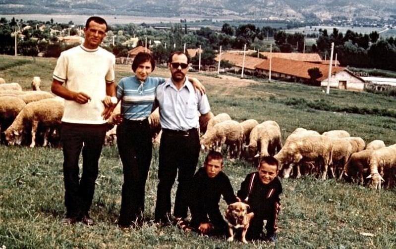1970 年代のブルガリア、ポリャノヴォの生活を映し出す素晴らしい写真