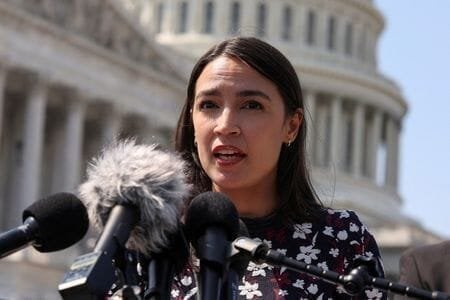 米最高裁保守派2判事の弾劾要求、民主オカシオコルテス議員 - ニューズウィーク日本版