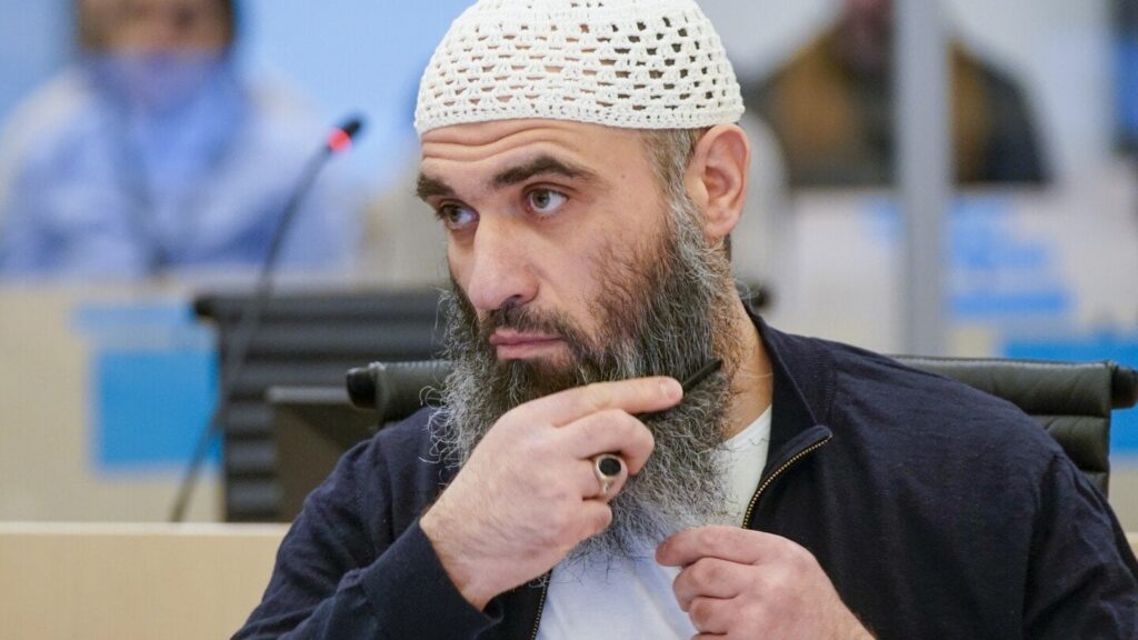 イラン生まれのノルウェー人男性が2022年オスロLGBT+フェスティバル襲撃で有罪判決、懲役30年の判決