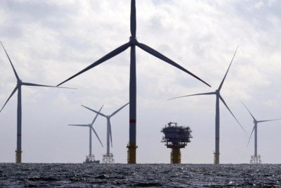 太陽光発電と風力発電が初めてガスや石炭よりも重要になる