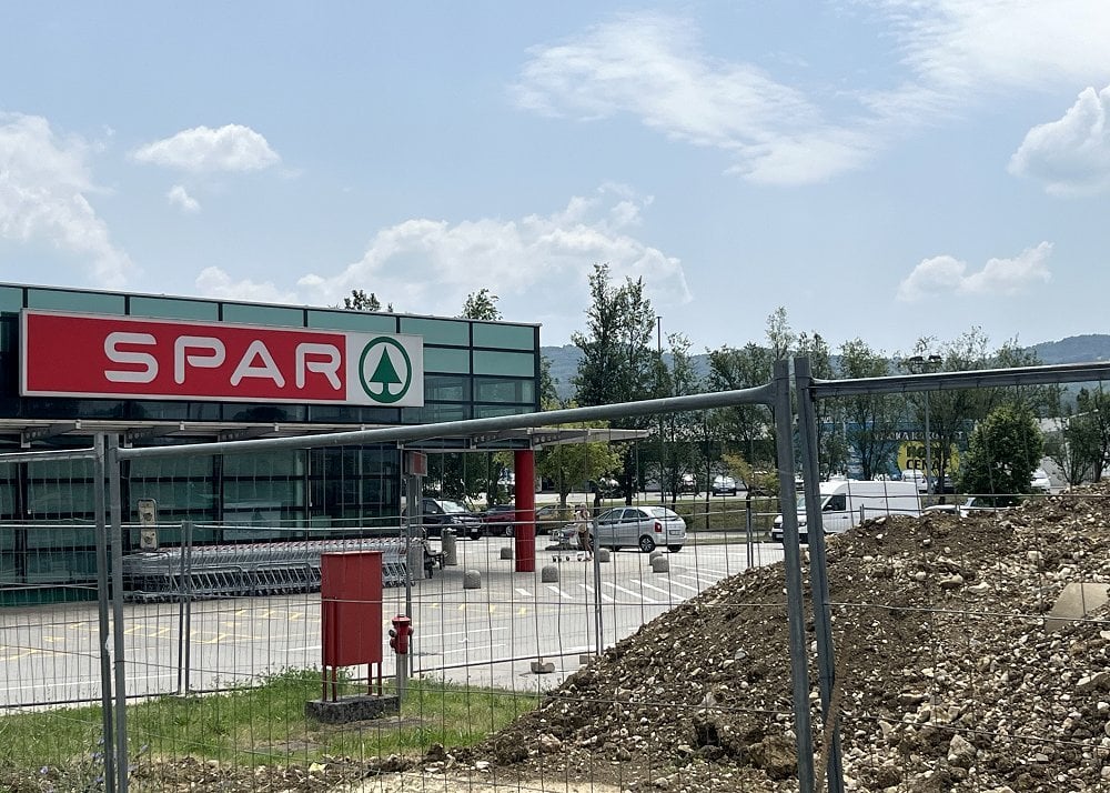 Spar ハイパーマーケットがアイドフシナでまもなく利用可能になります