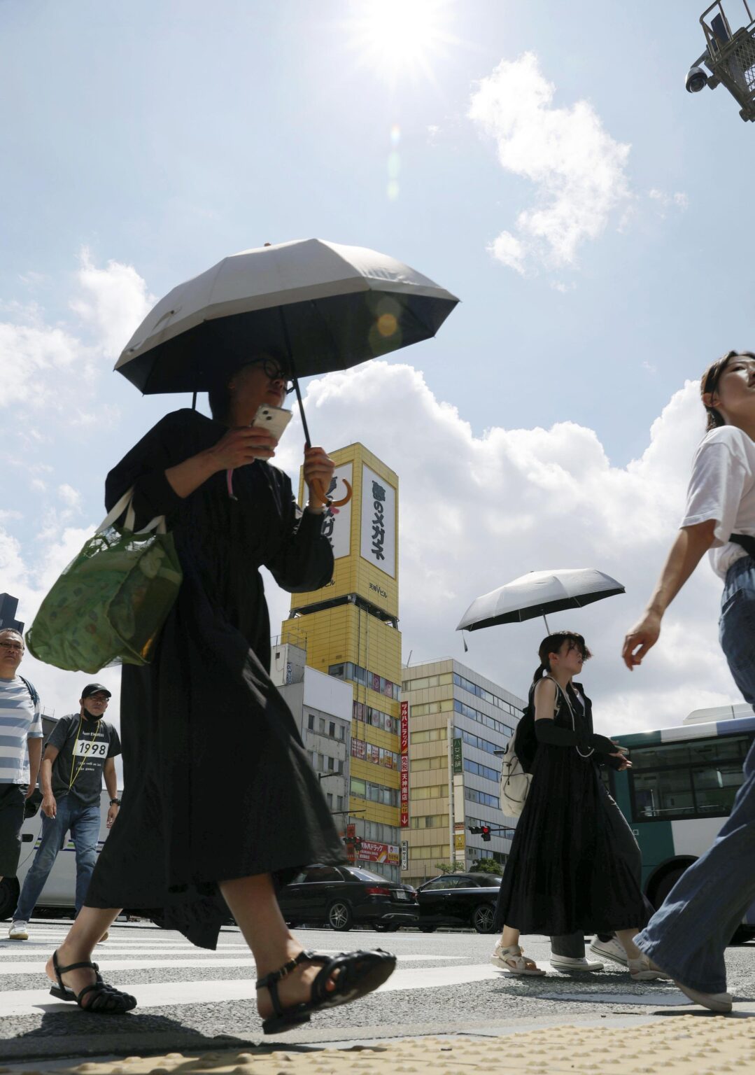 九州北部が梅雨あけ、残すは北陸と東北