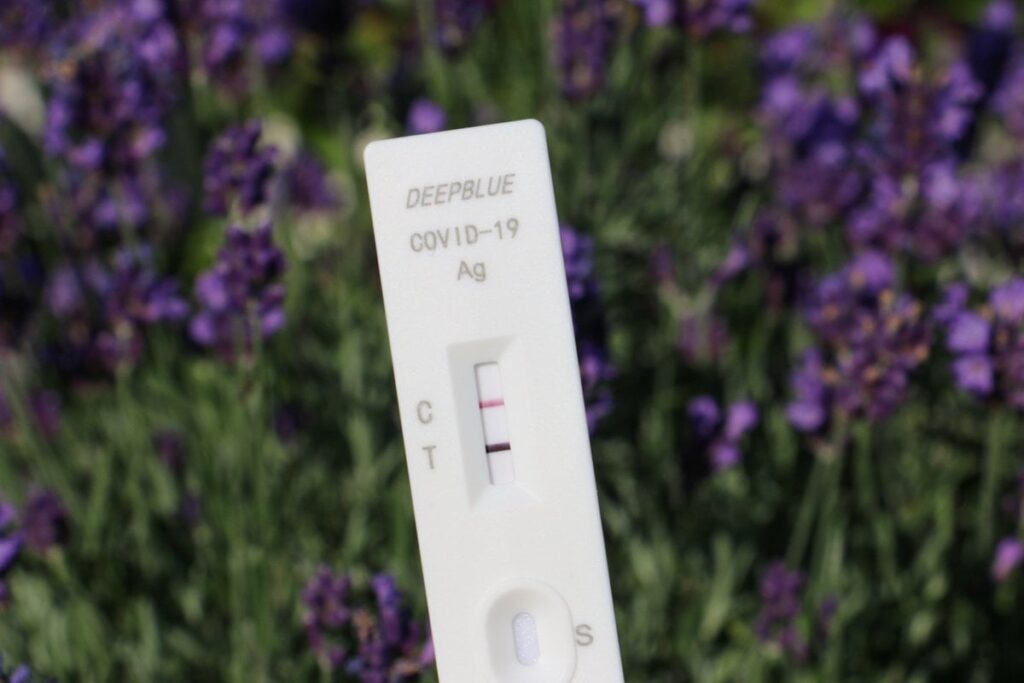 新型コロナウイルスの感染者が増加、3月上旬の水準に戻った