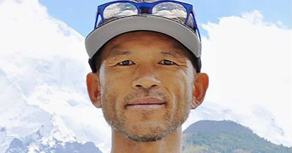 Ｋ２滑落、日本人クライマー２人の救助打ち切り 所属先がＨＰで発表